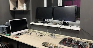 Установка Linux в Сосновом Боре в июле